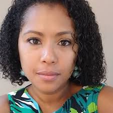 Ines Hernandez (@HelloInesHdz)