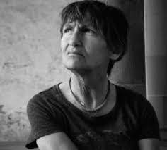 VIGANÒ A UNA SUORA: TRUMP NON È RAZZISTA E GUERRAFONDAIO. : STILUM CURIAE