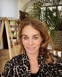 Francisca Kramer's Instagram, Twitter & Facebook