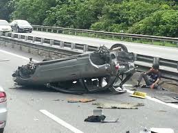 Kemalangan jalan raya yang belaku di negara ini tahun lepas, telah menyebabkan 8 ribu 685 orang kehilangan nyawa mereka. 08 September 2017 Info Kemalangan Bencana Malaysia Facebook