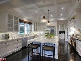 Isd is a kitchen cabinet, wardrobe and tv cabinet designer and manufacturer in kuala lumpur, malaysia. Hgtv Frontdoor S 50 Most Pinned Photos Houses Hgtv Frontdoor Coffered Ceiling Kitchen Kitchen Remodel Kitchen Design