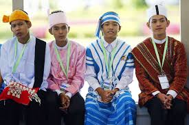 But, myanmar is a country with plenty of ethnic minorities which means the local costume varies from one region to the. Myanmar Traditional Dress National Costume Myanmar River Cruises