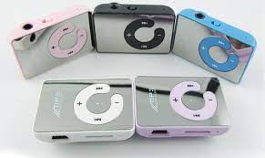 Jual mp3 player mini termurah, bisa dijepitkan di kantong baju. Mp3 Player Jepit Murah Mungil Portable