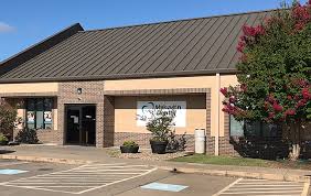 It is a child care provider that can accommodate up to 57 children from toddlers to preschool. Affordable Fort Smith Dentist In Arkansas At 8700 S 36th Terrace Monarch Dental