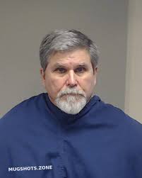 HENK DANIEL ROYAL 11/02/2022