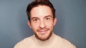 Jonathan Bailey Talks 'Bridgerton,' Kate Sheffield and a 'Sexier' Season 2  (Exclusive)