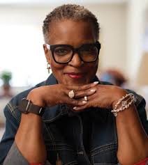 The Official Akron Bicentennial Magazine by Live Publishing