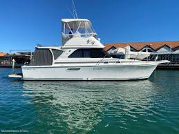 With more than 7,000 islands to explore, each with its own charm and beautiful sandy beaches, the caribbean is an exciting place to visit. Caribbean 35 Flybridge Cruiser For Sale Mansfield Marine