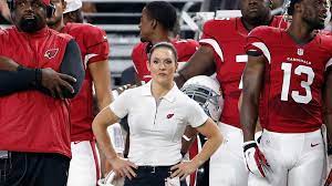 Who is the lowest paid nfl coach? Nfl Playoffs 2021 Meet The 6 Women Who Will Be Coaching This Weekend