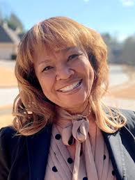 Contact Tina Mattison United Real Estate Virtual Properties Realty .COM