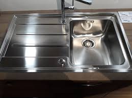 Type Evier 1 Bac Profond Egouttoir Exemple Vu Chez But Ref Aton Anx211 100 Inox Achat Meuble Meuble Canape Egouttoir