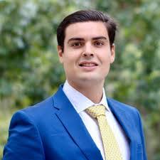 Mario Paredes's Instagram, Twitter & Facebook