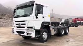 SinoTruck Howo 380HP Tractor Head for Zambia, Tanzania, Malawi, Mozambique