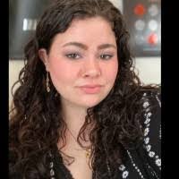 Abby Wilcox's Instagram, Twitter & Facebook