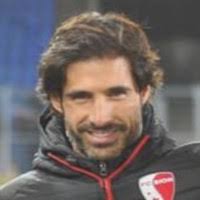 700+ perfiles de «Ucles»