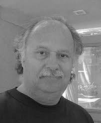 Pablo Queralt: “Escribo como hablo para salvarme de cada tumba doméstica  cotidiana”. Entrevista de Rolando Revagliatti.