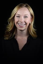 Roslyn Ratliff's Instagram, Twitter & Facebook