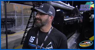 The death sunday of nascar crew chief nick harrison from columbia, tennessee, came as a total shock, his brother zach harrison said. Moffitt S Crew Chief We Have The Best People Nascar En Espanol