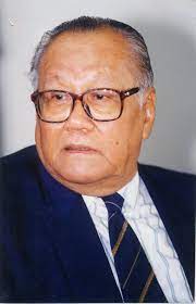 Tan sri mohd khir johari 29 january 1923 19 november 2006 was a malaysian politician and the former malaysian minister of education debate zairil khir jo. Libasan Piala Khir 2020 Terselamat Atau Tidak Dek Covid 19 Kitareporters Semua Boleh Jadi Reporter