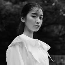 物の哀れ 🦢 model @jami3inth0sh3ll for @8bit_textiledesign shot