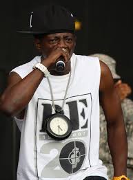 Sep 16, 2020 · this collection of teenage rappers became an absolute sensation, who made their way onto the billboard charts at just 15 years old. Flavor Flav Wikipedia
