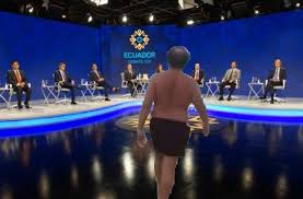 El primer debate presidencial del jne se realizó este lunes 29 de marzo desde las 6.00 p. Debate Presidencial 2021 Poco Debate Muchos Memes