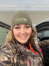 Digging with my son Cameron Keene in the pouring rain for the first half of  the tide ....but stopped by the time we were done and had to paddle back  ...got a