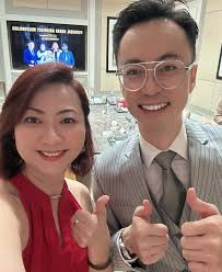 今天让我大开眼界，不仅场合、教学、食物以及所有的安排都非常高端atas!!! 大家都隆重盛装🤵出席，只为了跟Marcus Teoh  学习如何打造高端的个人品牌！期待Marcus 带领我们走得更远飞得更高！这实属一场华丽的masterclass ❤️❤️  #angiedesignmaker #