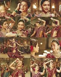 Deepikapadukone And Priyankachopra Donned In Heavy Color Coordinated Embroidered Navvari Sarees Portray Bollywood Dance Priyanka Chopra Wedding Mastani