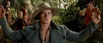 Garrett Hedlund Es El Nuevo Amigo De Peter Pan El Capitan Garfio Marca En Tu Calendario El 9 De Octubre En Cines Pan Garrett Hedlund Hugh Jackman Cine