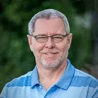 Warren Mansfield's Instagram, Twitter & Facebook