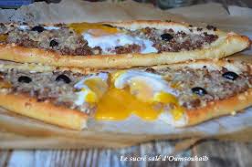 Pide Viande Hachee Recette Turque Le Sucre Sale D Oum Souhaib Recette Turque Recette Viande Hachee