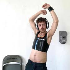 Maybe you would like to learn more about one of these? Crop Top Heavytool Gear