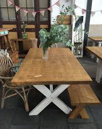 Hubo una época en que lo más era poner una cocina rústica, ya vivieras en un pequeño pueblo asturiano, en una ciudad mediana tipo toledo o en una ciudad grande. Mesa Madera Maciza Vintage Rustica Chic Industrial Decoracion Mesa Comedor Mesas Comedor Rusticas Mesas Vintage Comedor