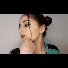 Went into Paris lingerie shop & a quite fierce old woman in there took one  look at me & said non, non, non. Pas pour vous. Rien pour vous. Wonder if  that's