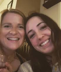 Quick trip to see my favorite people in a ok place I guess 💗