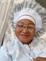 Adimole and different hair styles