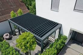 Das passende material für eine terrassenüberdachung zu wählen, ist nicht ganz einfach. Lamellen Terrassendach Cl Lamellendach Ausstellung
