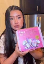 Gigi and Max Fallon Headwrap St Patrick Days Rainbow Gold Coins Green  Shamrock