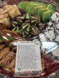 We found it at costco. The Sasson Report Am I The Only Older American Watching His Choleste Holiday Cookies Food Shop Cookie Tray