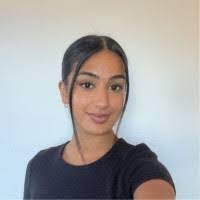 Amreet Kaur's Instagram, Twitter & Facebook