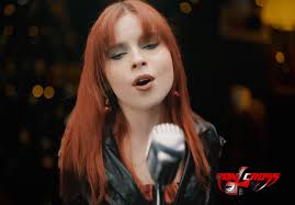 Merry Xmas Everybody.. Collection..  https://www.youtube.com/watch?v=tSGdesSy_LE&list=RDtSGdesSy_LE&start_radio=1