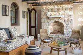 Tuscan beauty and old world charm are combined with today's craftsmanship to create a one of a kind estate home. What Is The Mediterranean House Style Characteristics Of Mediterranean Houses
