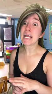 The student had a lizard in her pocket…