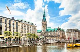 Wir wissen, dass wir mit familien in einer schwierigen lebenslage arbeiten und sind uns der daraus resultierenden verantwortung bewusst. Seniorenbetreuung Hamburg Jaso 24 Stunden Pflege Und Betreuung Zu Hause Seniorenbetreuung
