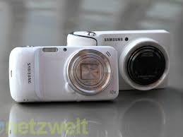 Samsung Galaxy S4 Zoom im Test