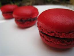 Macaron Framboise De Pierre Herme Petits Secrets En Famille Macaron Framboise Macaron Framboise