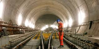 Es ist die erste flachbahn durch die alpen. World S Longest Tunnel Completed