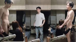 Hong sister sucks young man cock - FullBoys