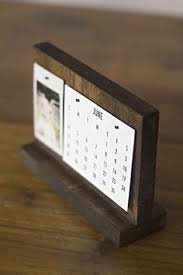 How To Make A Modern Desk Calendar Diy Desk Calendar Modern Desk Calendar Desk Calendars